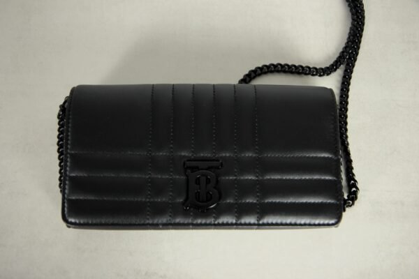 Bandolera de piel negra - Imagen 4